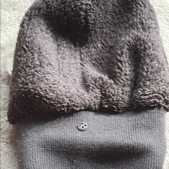 Lululemon Athletica Black Beanie​ - Picture 5 of 5